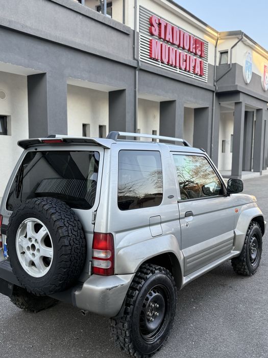 Mitsubishi Pajero Junior 1.1 4x4 AUTOMAT