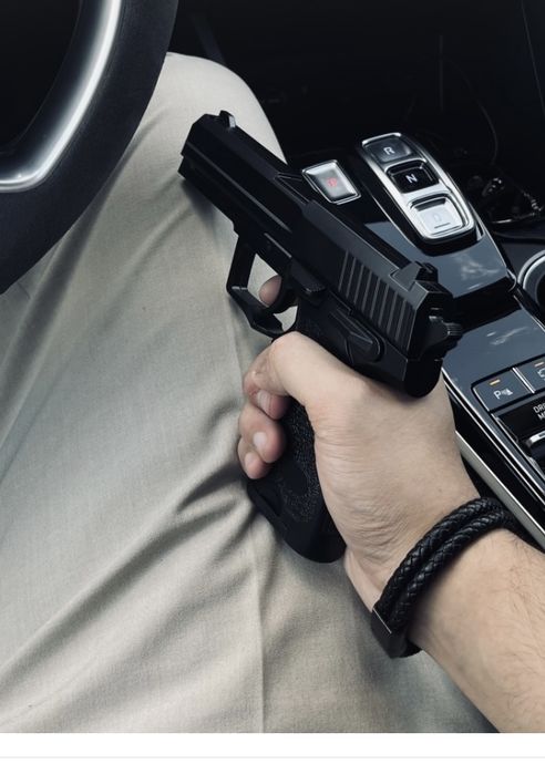 Пистолет Airsoft