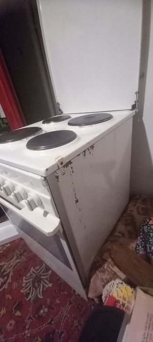 Aragaz electric cu plita