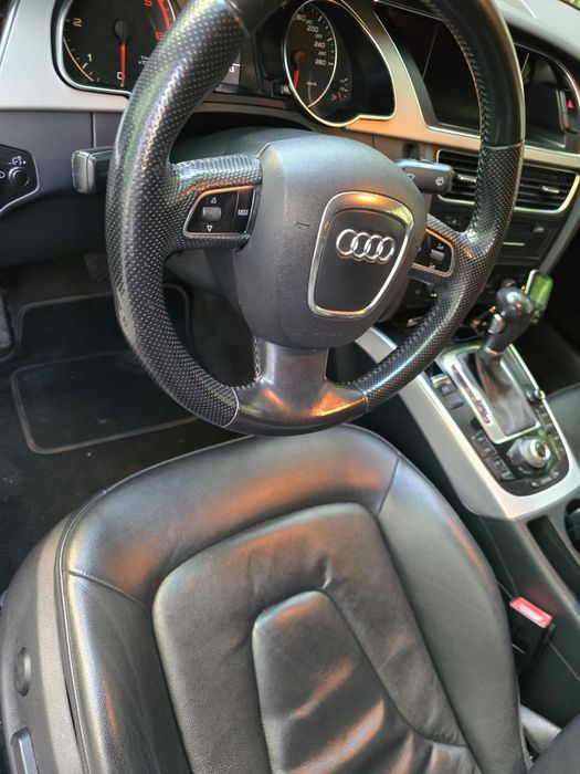 Vand Audi A 5 !!