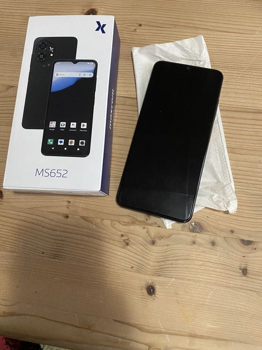 Smartphone Maxcom MS652