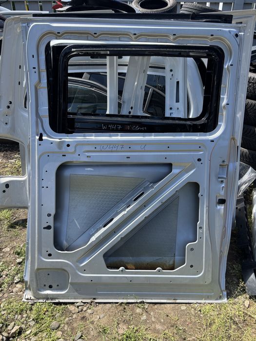 Врата Mercedes Vito W447