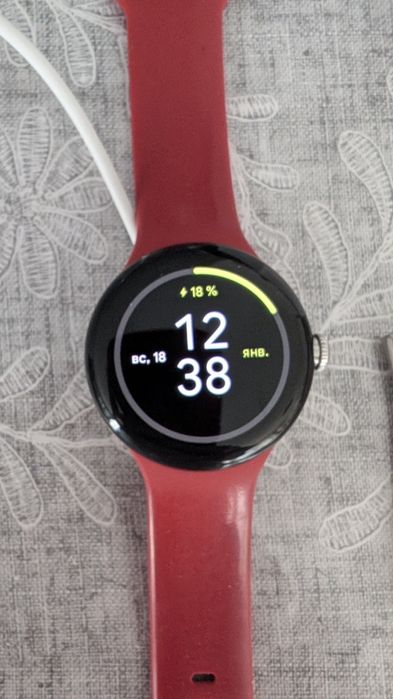 Продам смартчасы Google pixel watch