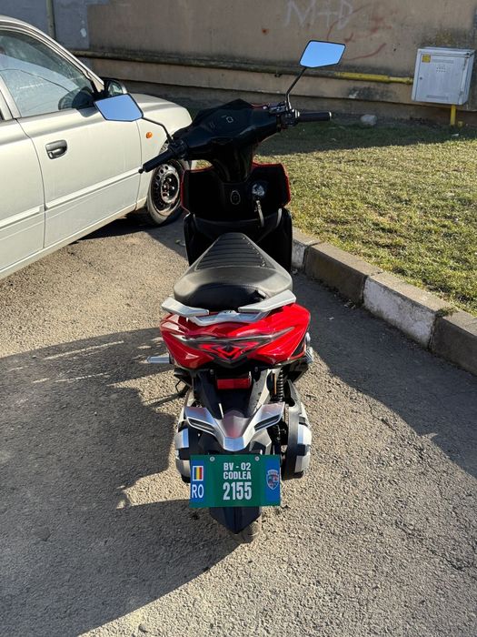 Scuter electric Storm