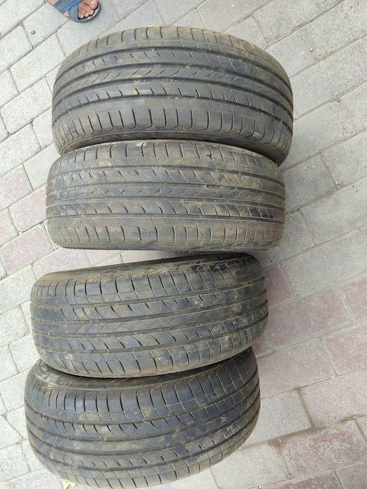 Летняя резина 195/55R15(4шт)