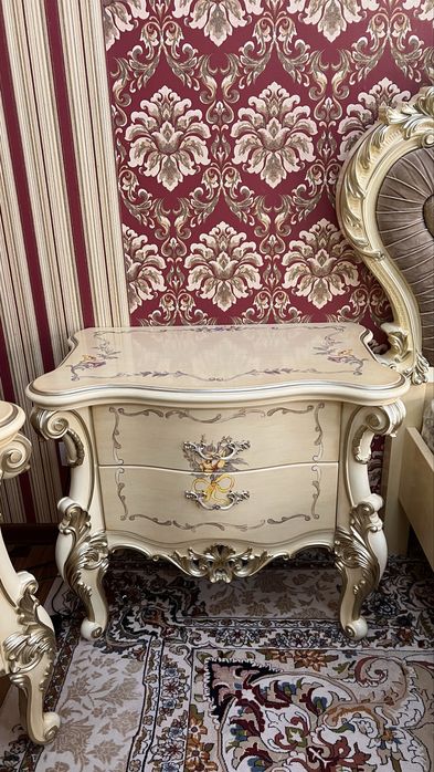 Спальня мебель комплект продаётся