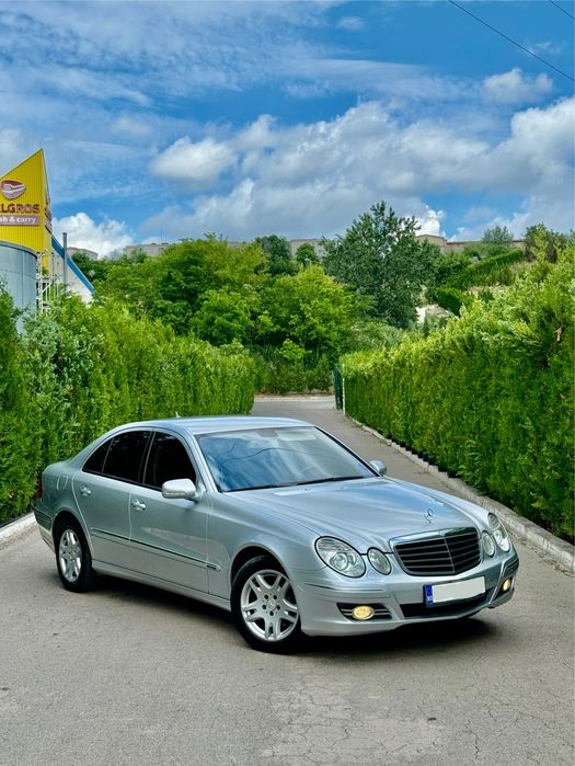 Mercedes W211 E320 -întreținut, fiscal pe loc, accept orice verificare