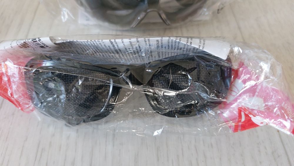 Новые защитные очки