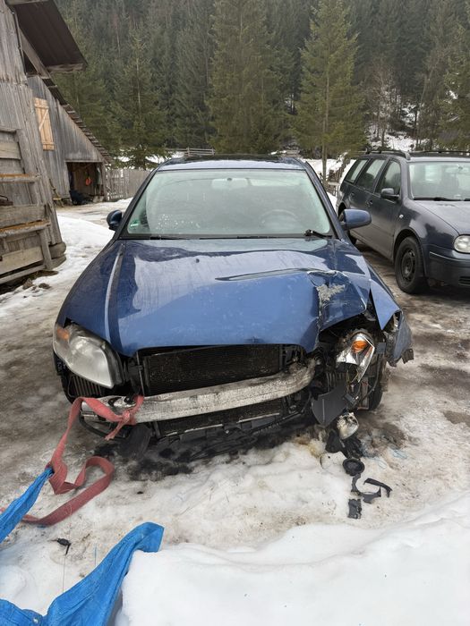 Vand audi a4 b7 avariat