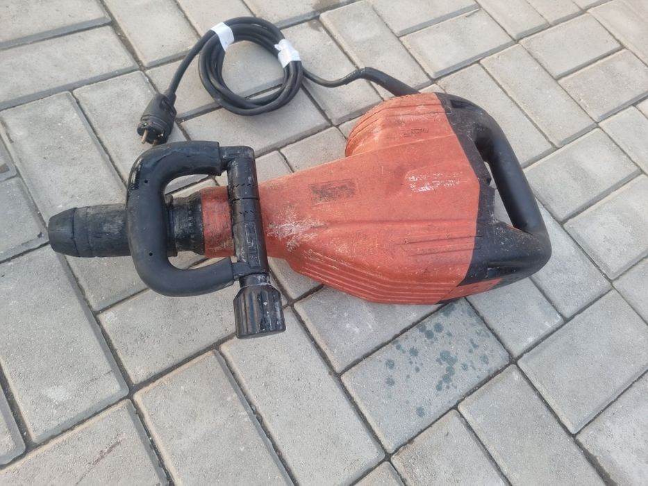 Demolator Hilti TE 700-AVR
