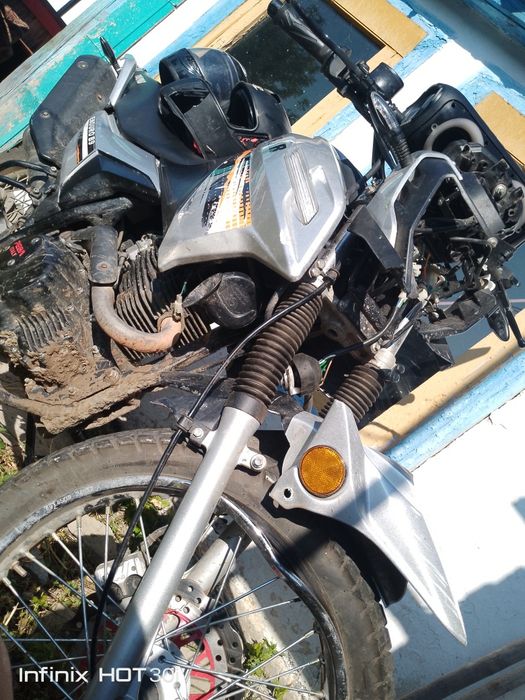 Продам эндуро Б9