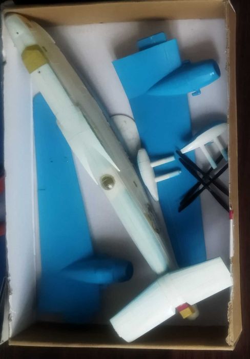 сборная модель самолета БЕ-6 1/72 ГДР СССР