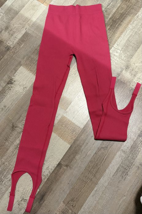 Чисто нови дънки Zara