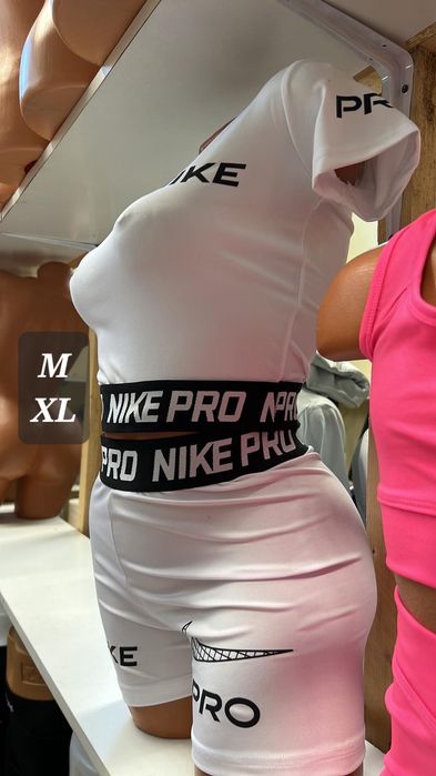 Compleu dama ! Lichidare!!