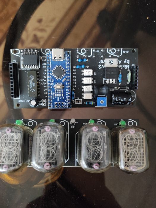 Продам часы на ГРИ ИН -14