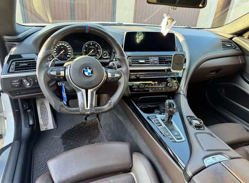 М волан за BMW F10/F11/F06/F01/F07