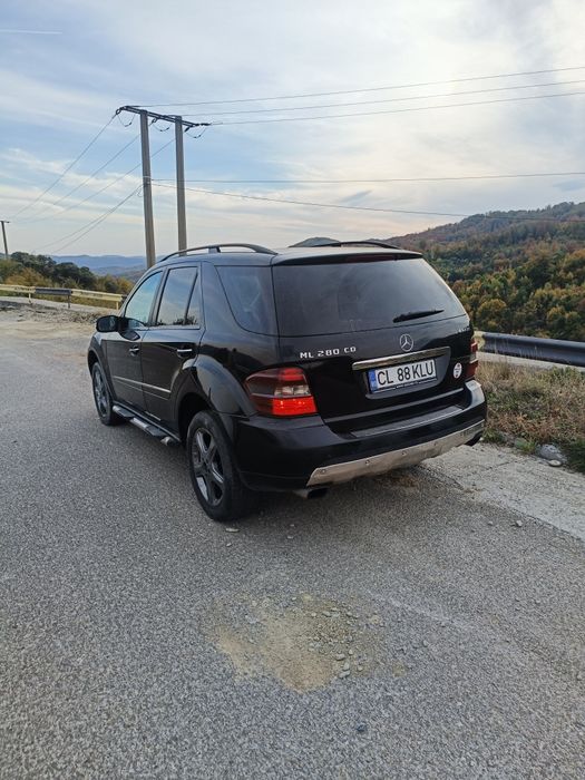 MERCEDES-BENZ ML-Class