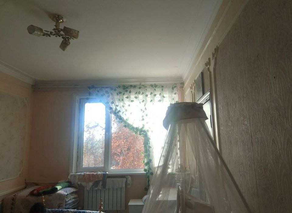 Квартира продаётся Чиланзар 7 квартал 1/4/4 без ремонта орр мечеть