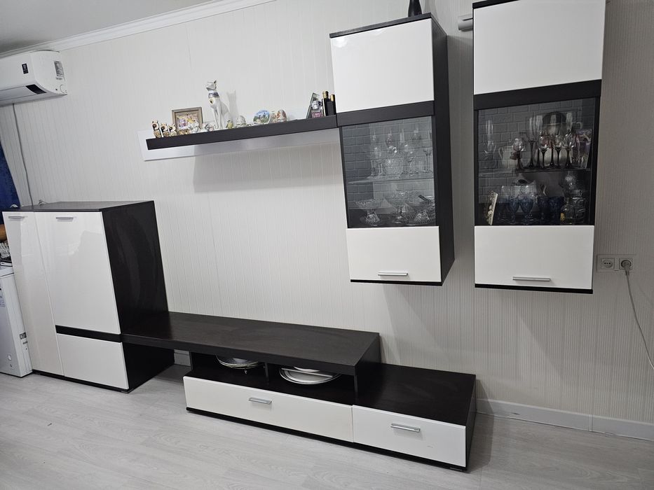 Продам комод +министенка