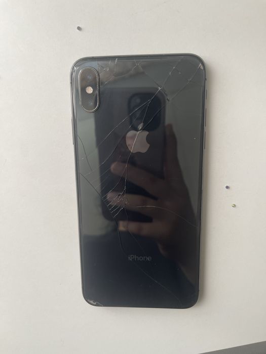 iphone Xs Max  _