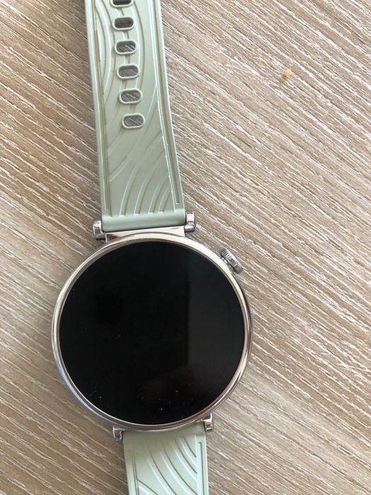 Ceas Huawei GT 4