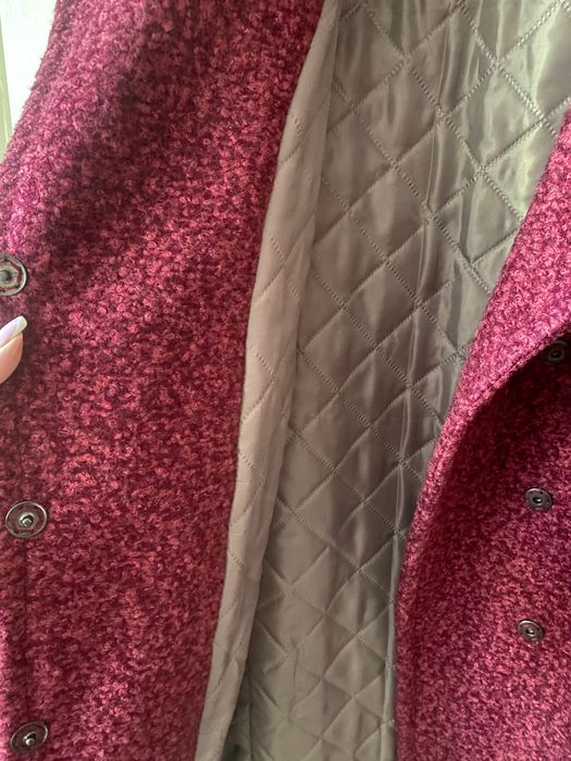 Пальто утепленное новое