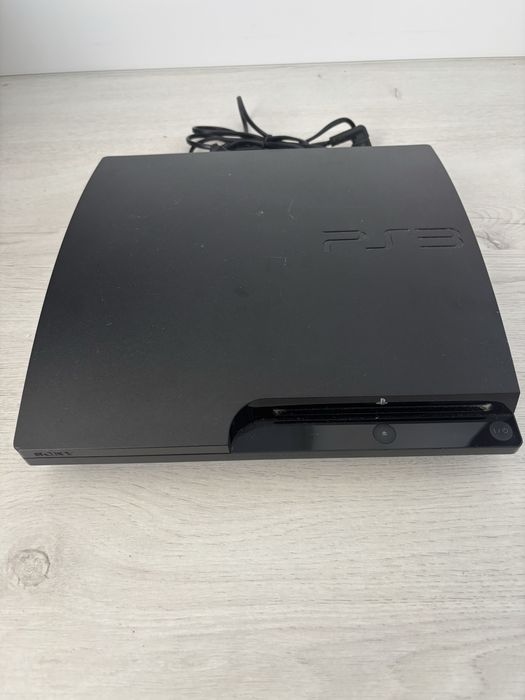 Playstation 3 Slim, Modat, 320GB