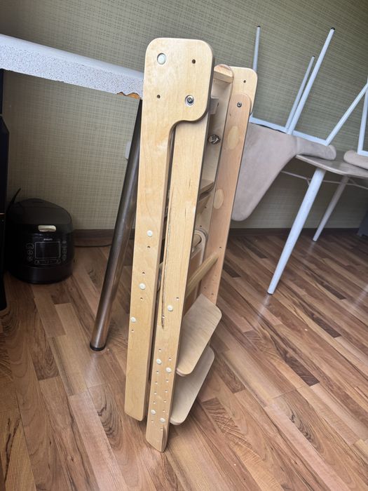 Продается детская башня помощница