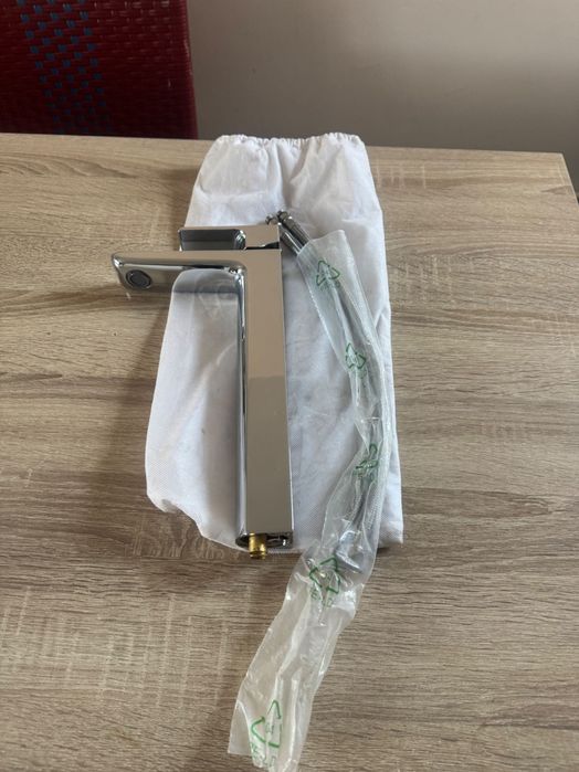 Baterie lavoar cu trunchi inalt