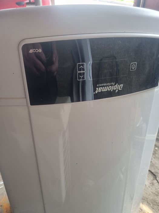 Бойлер 80л. Дипломат