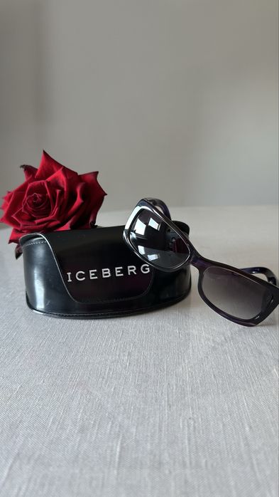 Очки солнцезащитные