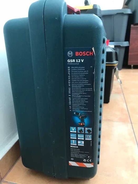 Masina de gaurit si insurubat Bosch GSR 12V Professional