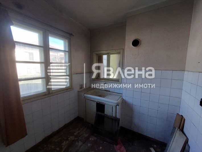 Жилищен имот във възрожденския гр.Трявна