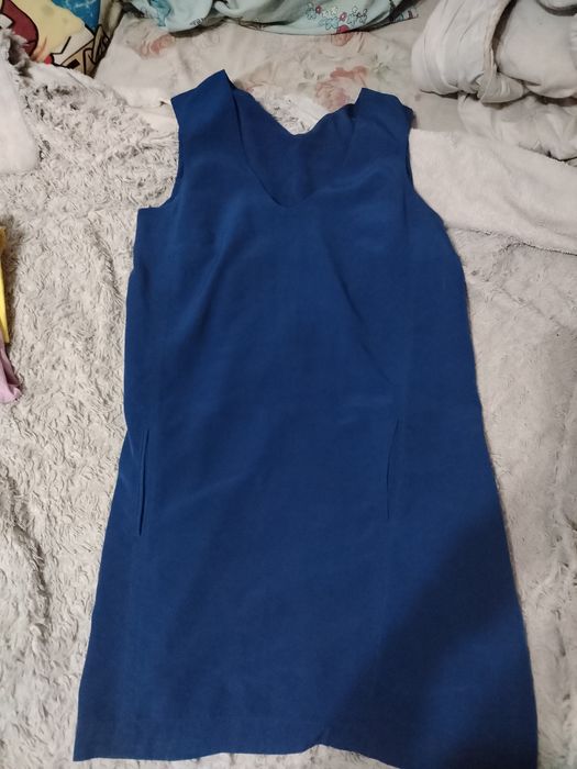 Отдам женские вещи