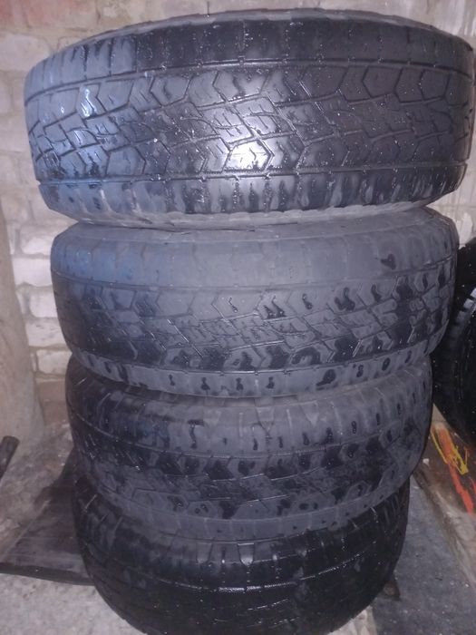 Продам колеса на УАЗ