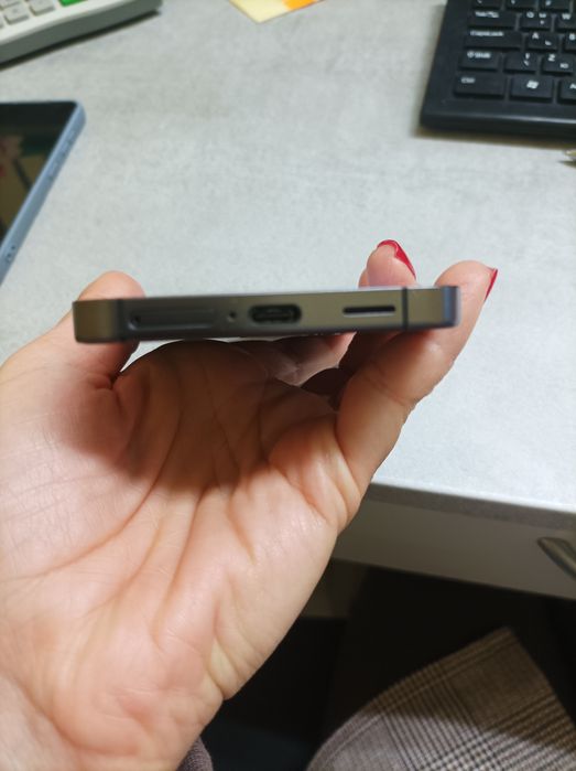 Samsung S24 256GB.