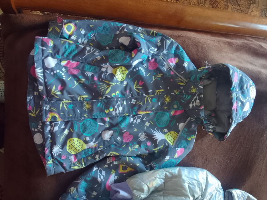 Продам детские вещи