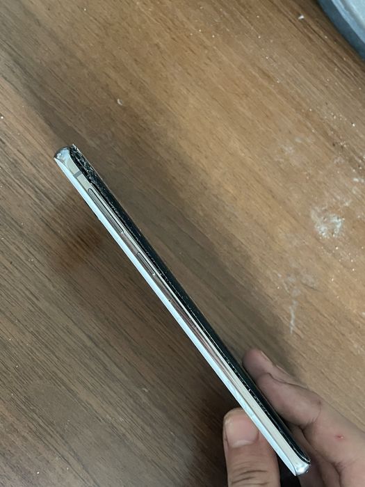 Samsung galaxy s10 8/128