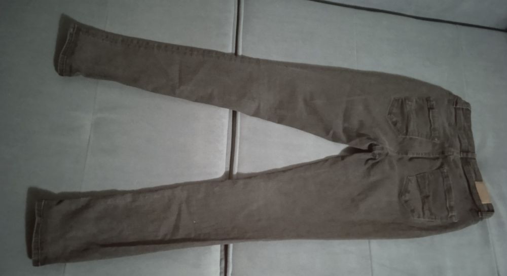 Продам джинсы черные