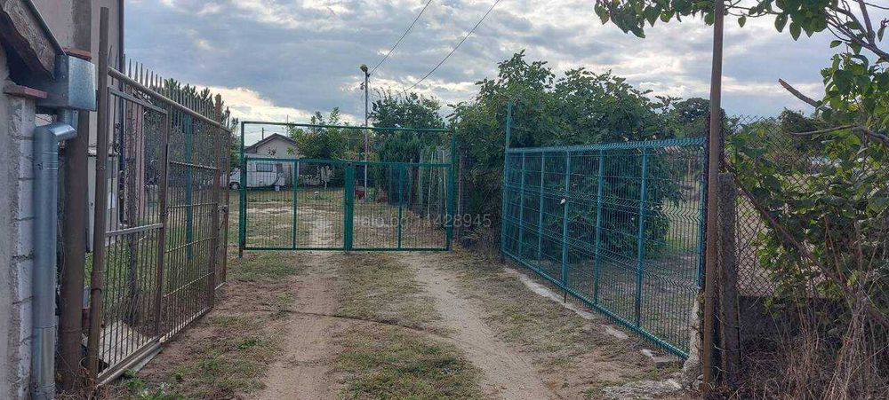 продавам къща варна