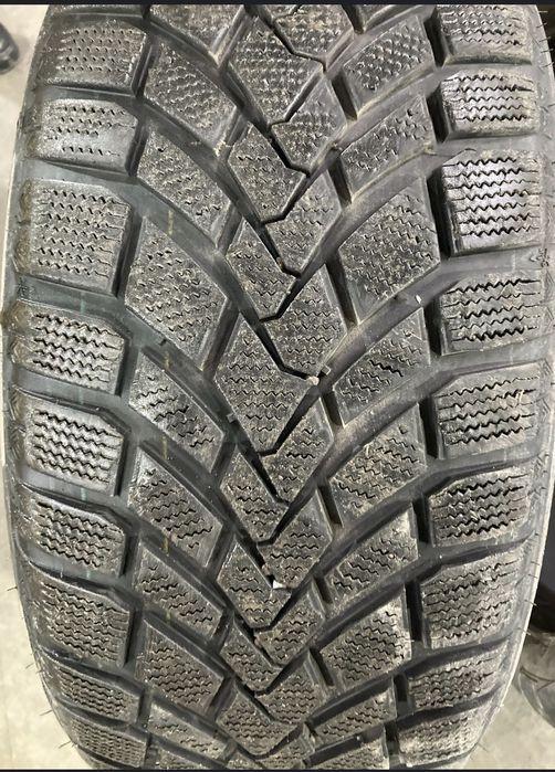 Продам пару зимней резины