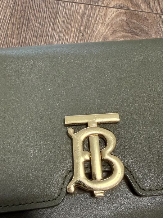Чанти бърбери burberry,  lv