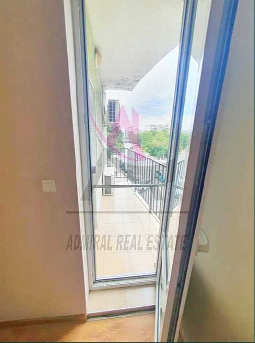 Дава се под наем Двустаен апартамент в Варна, Левски - 55 кв.м за 440 € - Снимка #4