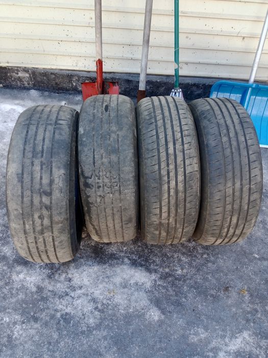 Продам  летние шины