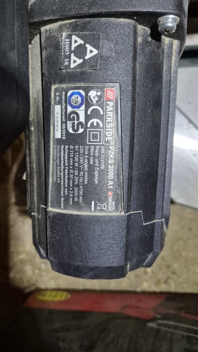 Fierăstrău circular culisant Parkside PZKS 2000 A1