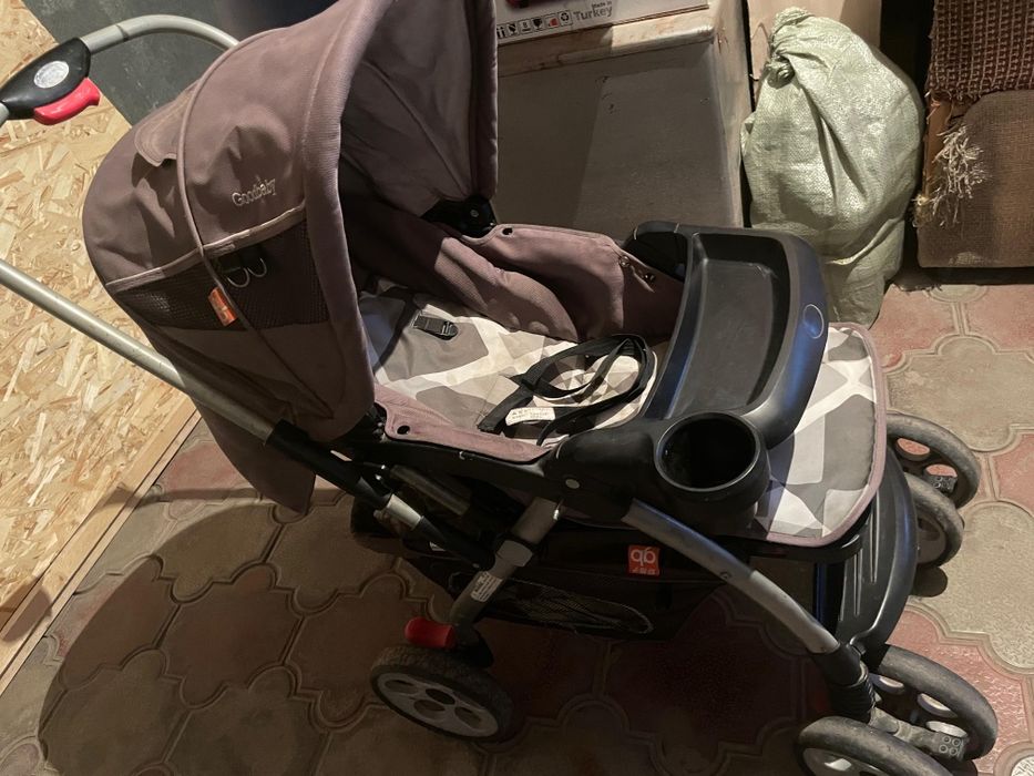 Продам детскую коляску