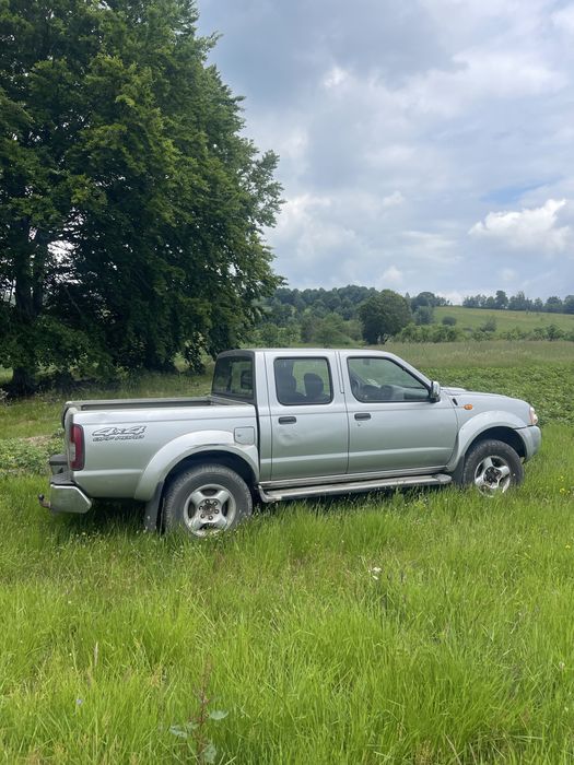 Nisan Navara  4x4