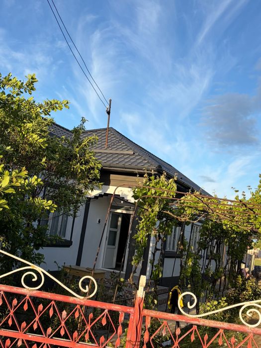Casa de vanzare in Satul Branet