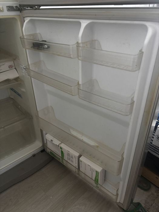 Холодильник Daewoo