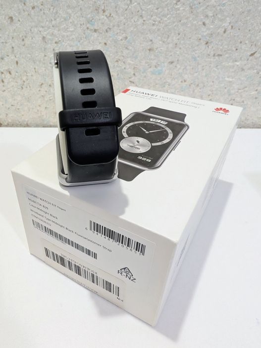 Huawei Watch Fit Elegant - пълен комплект + 2 нови каишки